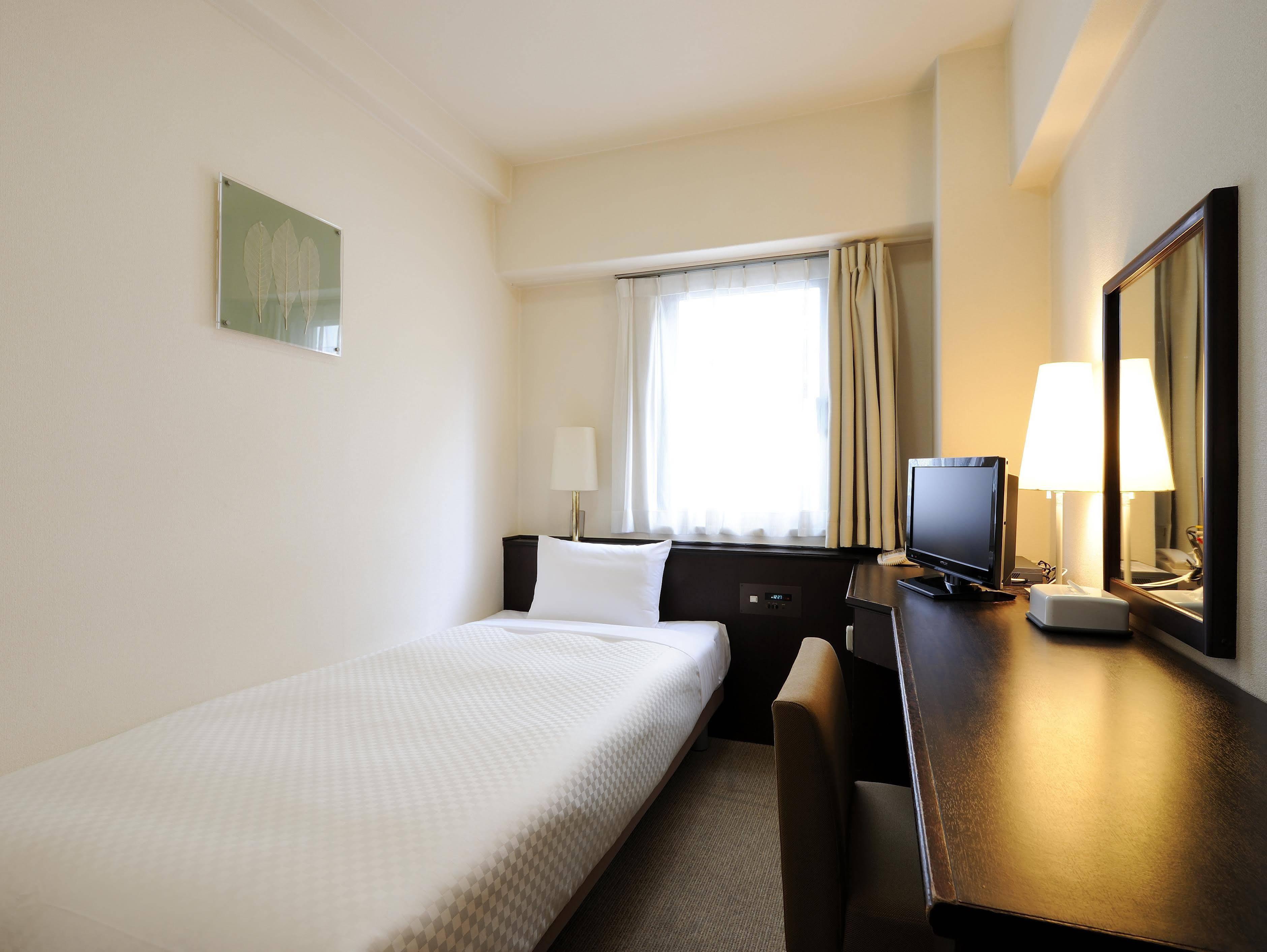Sendai Business Hotel Ekimae Dış mekan fotoğraf